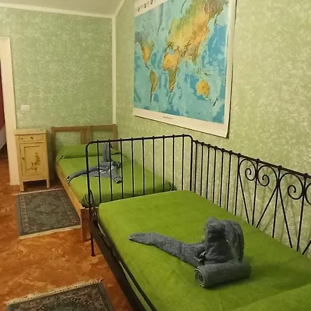 Πανσιόν Casa Regina Dongo